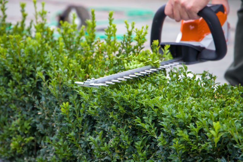 Specialized Hedge Trimmers